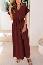 Maxikleid mit V-Ausschnitt und Gürtel